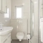Nyaraló Family Friendly House With A Swimming Pool Vinisce, Trogir - 19001
